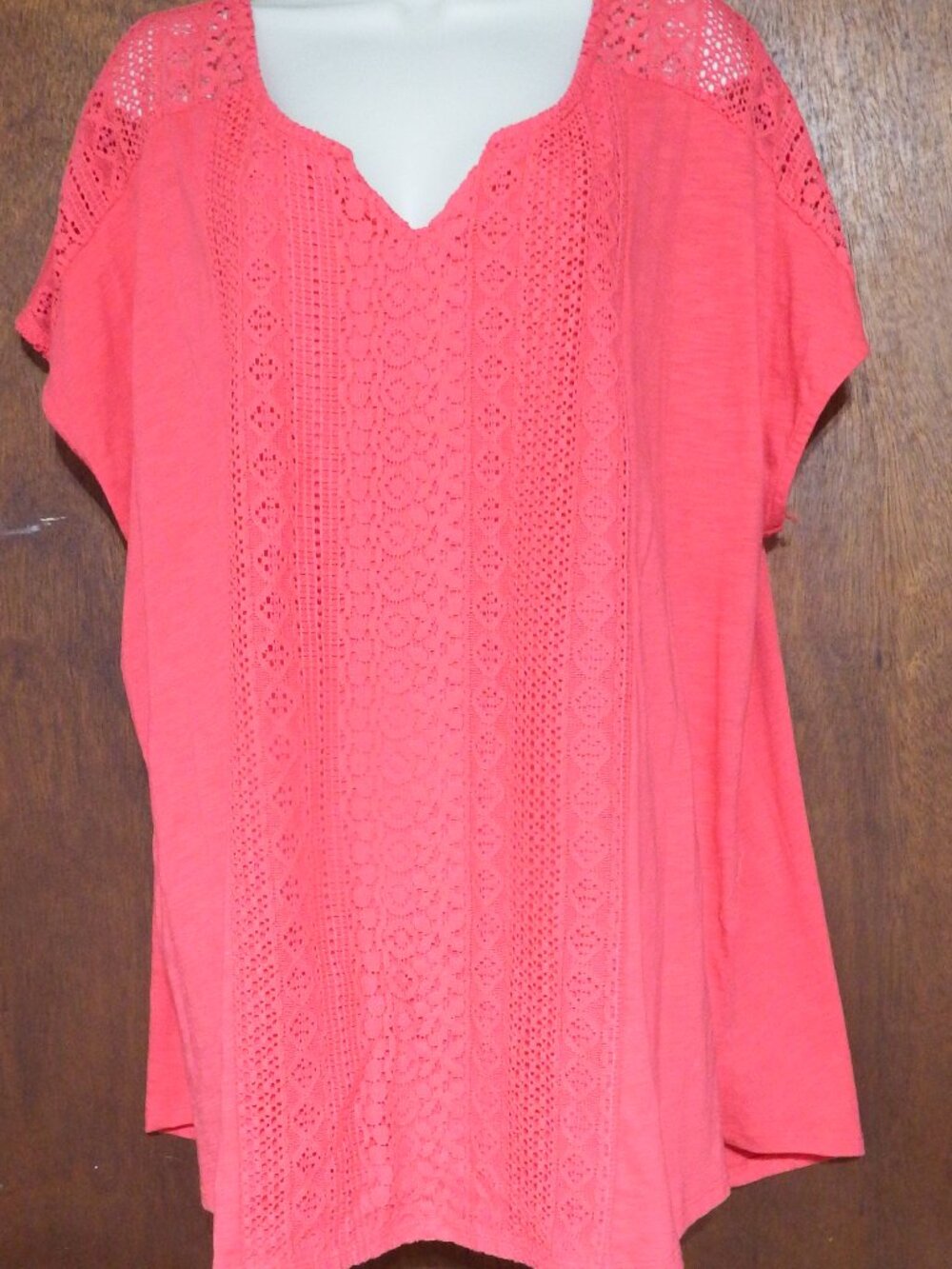 Women's top with lace details, Size 3X
